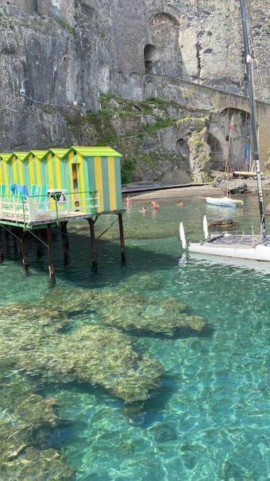 Sostaoplontina Casa Vacanza ตอร์เร อันนุนซิอาตา ภายนอก รูปภาพ