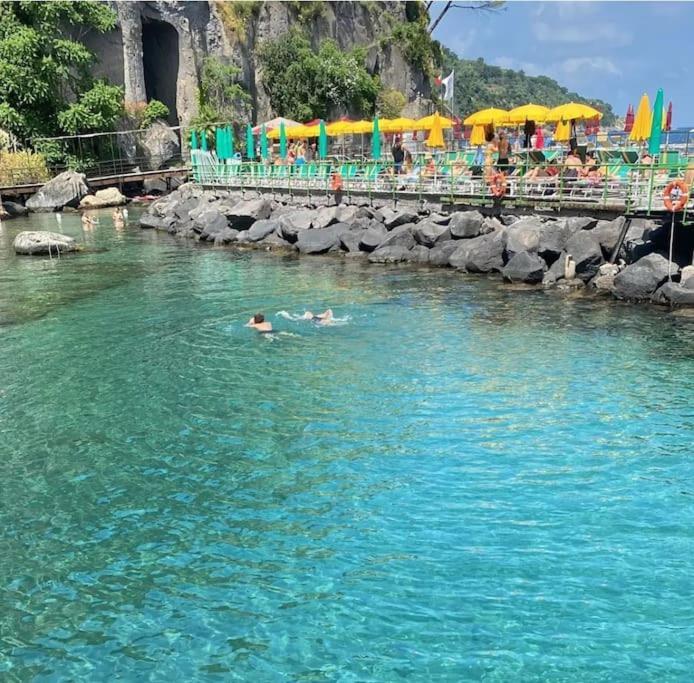 Sostaoplontina Casa Vacanza ตอร์เร อันนุนซิอาตา ภายนอก รูปภาพ